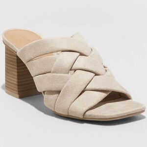 Universal Thread Andy Mule Heels Tan 9